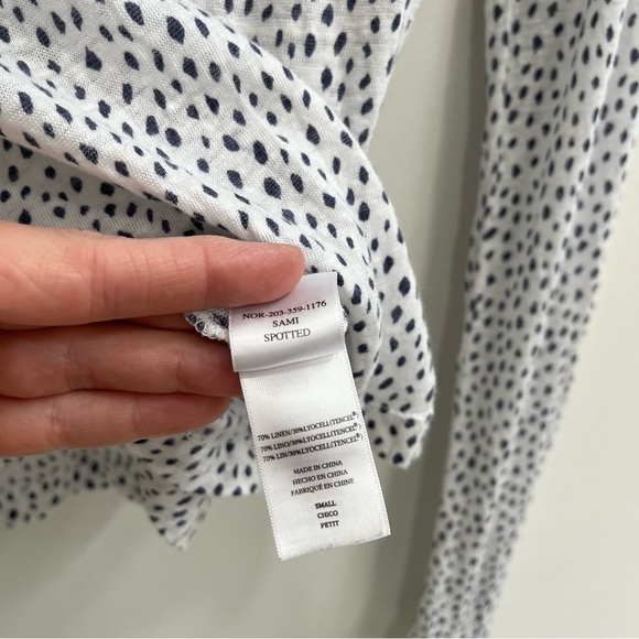 RAILS Women’s SAMI SPOTTED White Black Drop Shoulder Linen Blend V-Neck Top - Picture 7 of 9